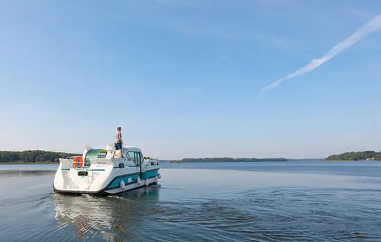 Hausboot Nicols auf der Mecklenburgischen Seenplatte