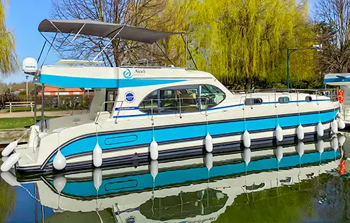 Hausboot Nicols Sixto Fly C