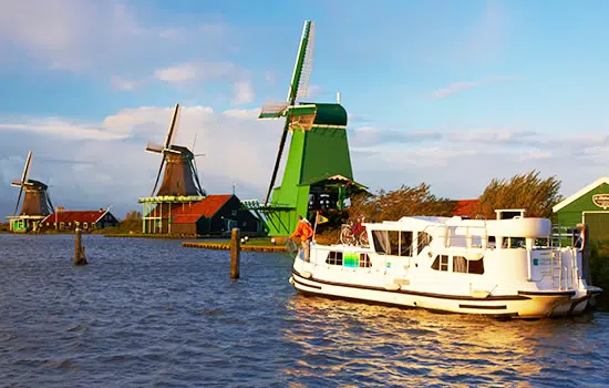 Bootstouren mit dem Hausboot Penichette in Holland ab Loosdrecht