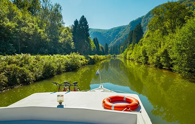 Ardennen - Kanal Kanalfahrt in den Ardennen
