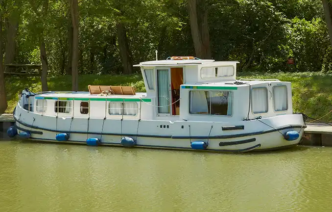 Penichette classic 4/7 - Kabine mit Doppelbett Penichette classic 4/7 - Kabine