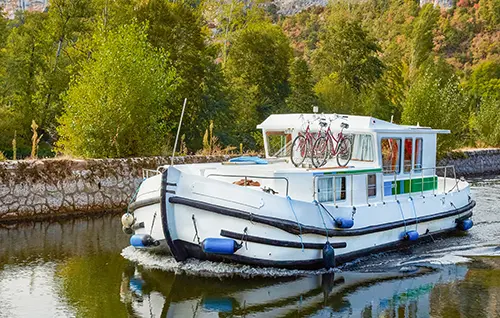 Penichette Comfort 4/6 (Penichette 1120 R) - Hausboot mieten für einen Bootsurlaub (unbekannt - locaboat.com) Penichette Comfort 4/6 (Penichette 1120 R) - Hausboot mieten für einen Bootsurlaub