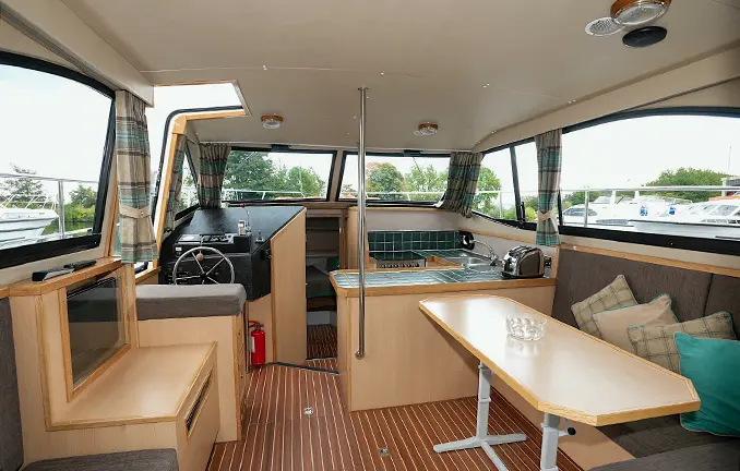 Hausboot 'Eriskay' - Flotte 'Caley Cruisers'