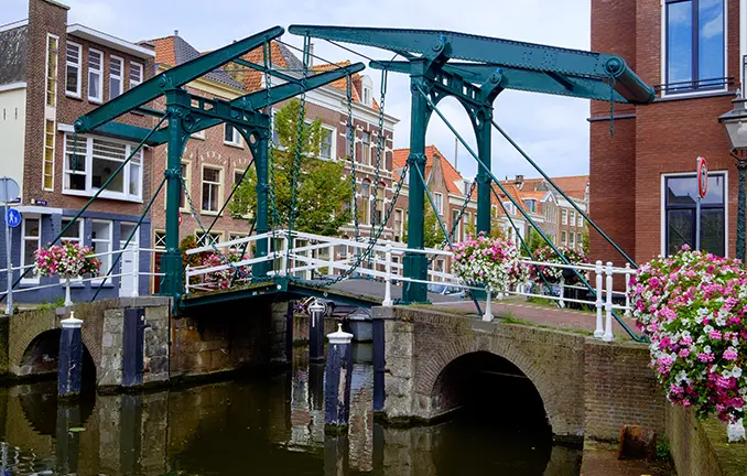 Hebebrücke in Leiden in Holland
