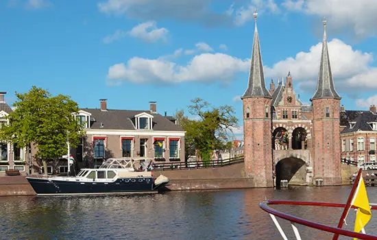 Motorboot fahren ab Sneek in Friesland ⚓ (Niederlande)