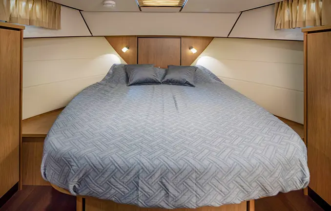 (unbekannt - may-charter-net) 'Linssen 35.0 AC - Inka'