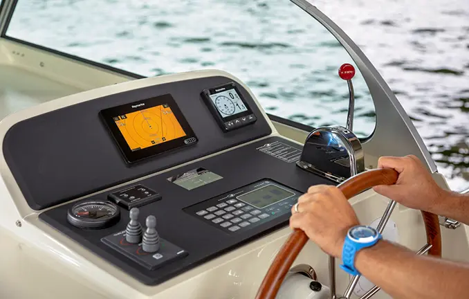 (unbekannt - may-charter-net) 'Linssen 35.0 AC - Inka'