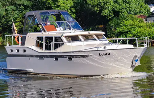Motoryacht 'Vacane 1200 - Julia'