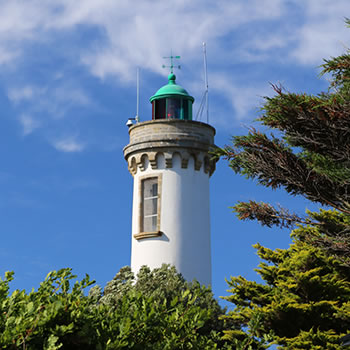 Leuchtturm in der Bretagne bei Crouesty