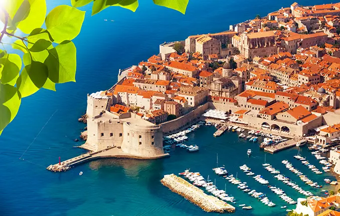 Dubrovnik - Starthafen für den Mitsegeltörn vor Kroatien