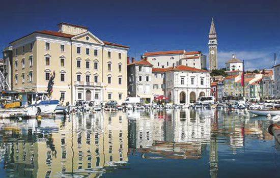 typisch kroatische Hafenstadt