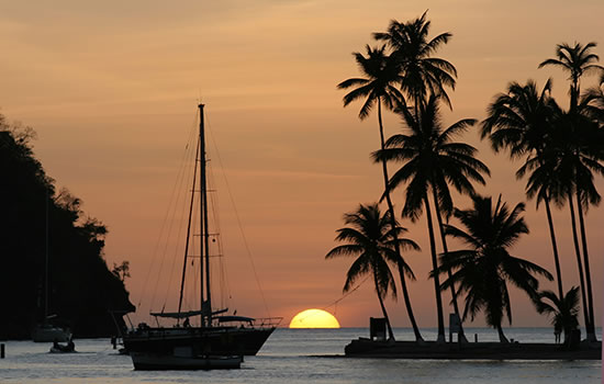 St. Lucia - Segelyacht in der Marigot Bay