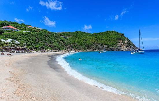 Segelyachten vor St. Barths Yachtcharter ab St. Martin - Segeln vor St. Barths